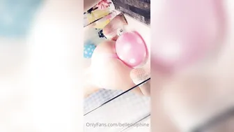 Belle Delphine onlyfans 20 april 2020
