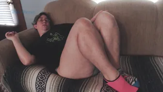Silverthorne blonde plays with sex toy