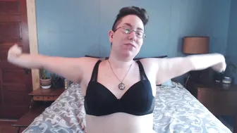 Silverthorne blonde girl fucks with sex toy