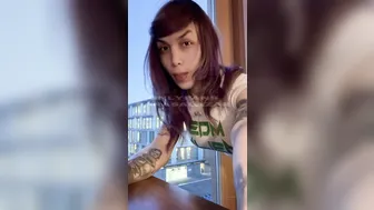 Sara Salazar onlyfans gorgeous bitch dancing striptease