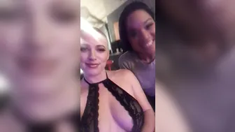 Riley Nixon onlyfans desired woman fucks herself with fingers