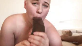 Riley Nixon onlyfans painted chick sucks dildo