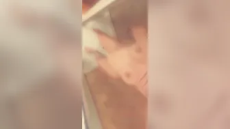 Nanoe_Vaesen busty chick sucks dildo