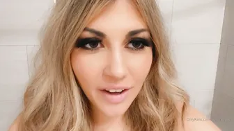 Kayla Kayden onlyfans Fiery bitch