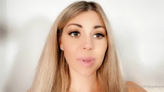 Kayla Kayden onlyfans openwork swell fucks tight anus