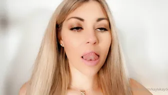 Kayla Kayden onlyfans openwork swell fucks tight anus