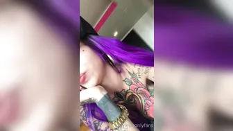 Katy Leon onlyfans Busty female