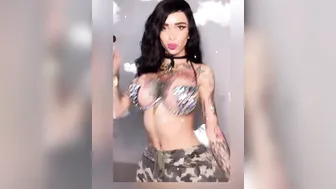 Katy Leon onlyfans 18 May  2020