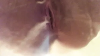 KallMeKrystal in hot boil