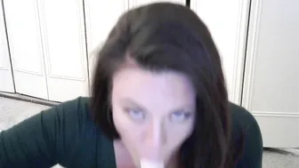 KallMeKrystal busty fat lady masturbates cunt