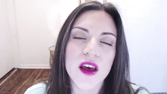 KallMeKrystal Desirable chick