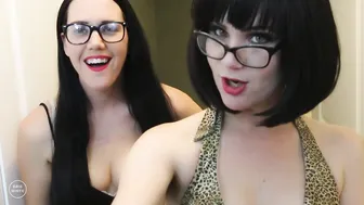 Fallon_Fairbanks chic shows shaved holes