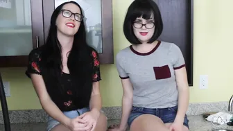 Fallon_Fairbanks Busty doll