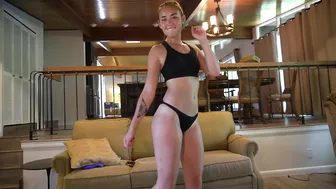 BrandiBraids involving masturbation