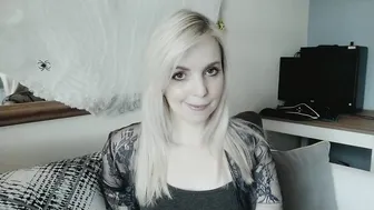 BelleBlake cumming heavily before webcam