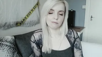 BelleBlake cumming heavily before webcam