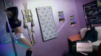 Alix Lynx onlyfans shy young lady caresses anus