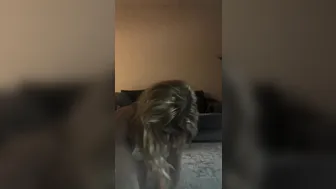 Alix Lynx onlyfans sexy mare caresses her nipples