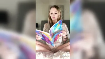 Alix Lynx onlyfans young slut dancing striptease