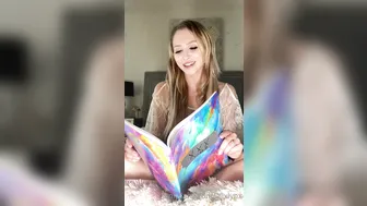 Alix Lynx onlyfans young slut dancing striptease