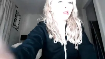 Alix Lynx onlyfans 6 January 2020