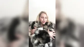 Alix Lynx onlyfans cute brunette caresses her charms