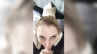Alix Lynx onlyfans bitch with big tits rides vagina toy
