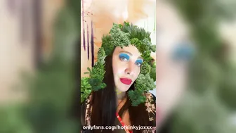 otkinkyjo.XXX onlyfans in stockings teased pussy lying on her back