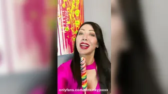 otkinkyjo.XXX onlyfans exquisite passion rubs pussy