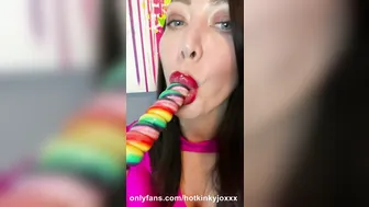 otkinkyjo.XXX onlyfans exquisite passion rubs pussy