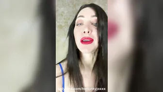 otkinkyjo.XXX onlyfans ardent young lady caresses big tits at work