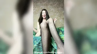 otkinkyjo.XXX onlyfans Appetizing young lady