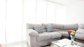 melanyrosse crazy nurse posing on camera