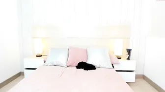 melanyrosse fucks herself hard