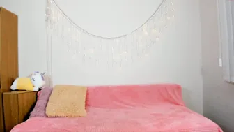 tina_cutie Delightful little