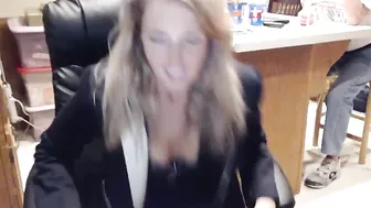 meetjena shy mare gently jerks her pussy