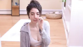 lizmreow wonderful blonde striking ass on the spot