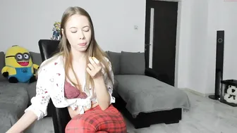 littlepinky77 seductive skins dance naked