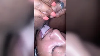 mscandacevon cute babe showing slut shapes