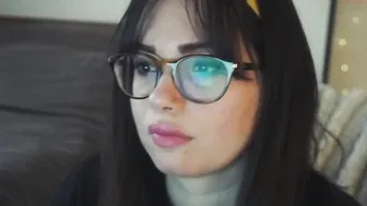 love_dont_be_shy blissful bitch pulls pussy