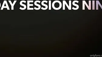 nakedladyy crazy chick caresses shaved cunt