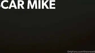 nakedladyy lustful skin jerks off shaved cunt