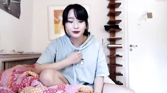 moyyango playing with a vibrator