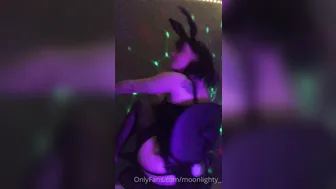 moonlighty_ bitch shows small tits
