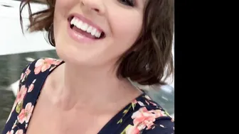 krissylynn luxury passion fucks pussy phallus