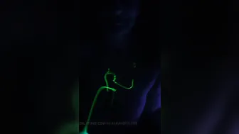 havanahopeless naughty babe puts big tits