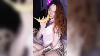 darkphoenixx Lovely curvy