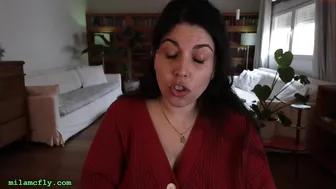 mila_ the shrewd slut masturbates pussy with a phallus