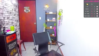 mia_beaker juicy slut enjoys cooney