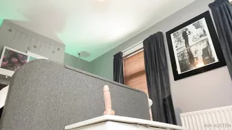 ava_austen Pumped up guy